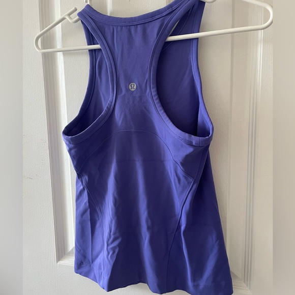 LULULEMON Align Race Length Size 4 - Picture 2 of 3